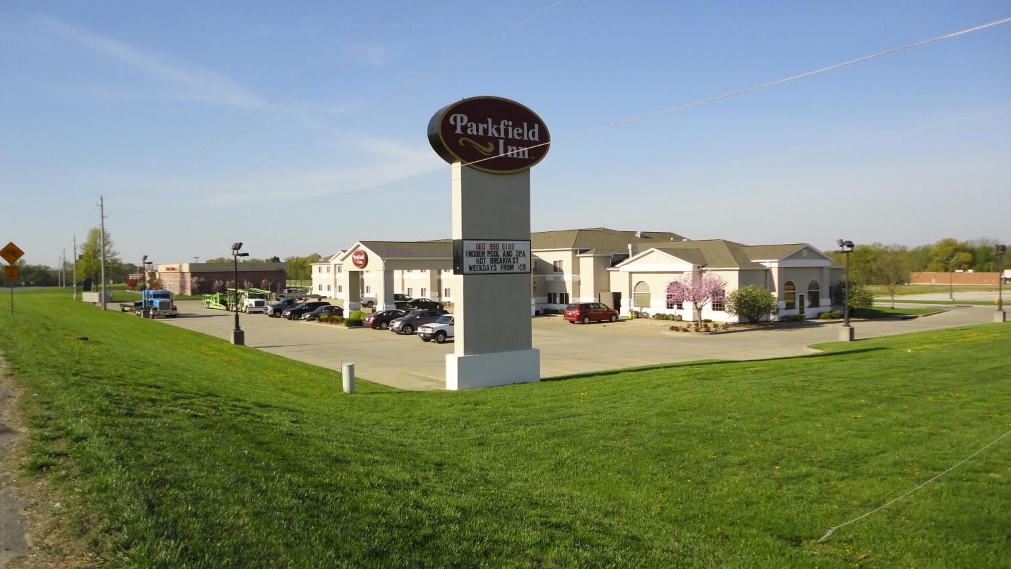 Parkfield Inn - Clinton Exterior foto